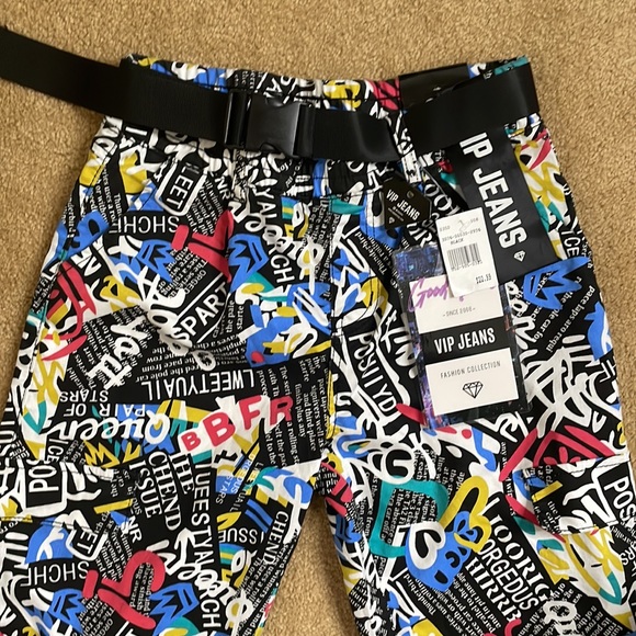 VIP Jeans - Picture 2 of 2